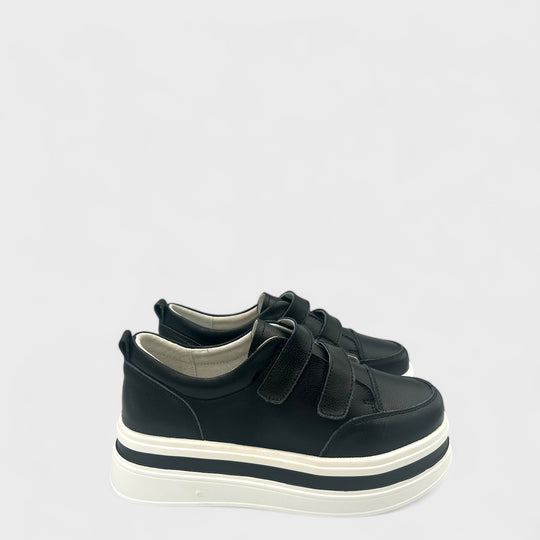 SNEAKERS AKOS NEGRI