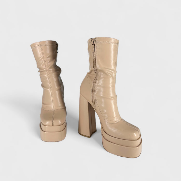 BOTINE TIYUD NUDE