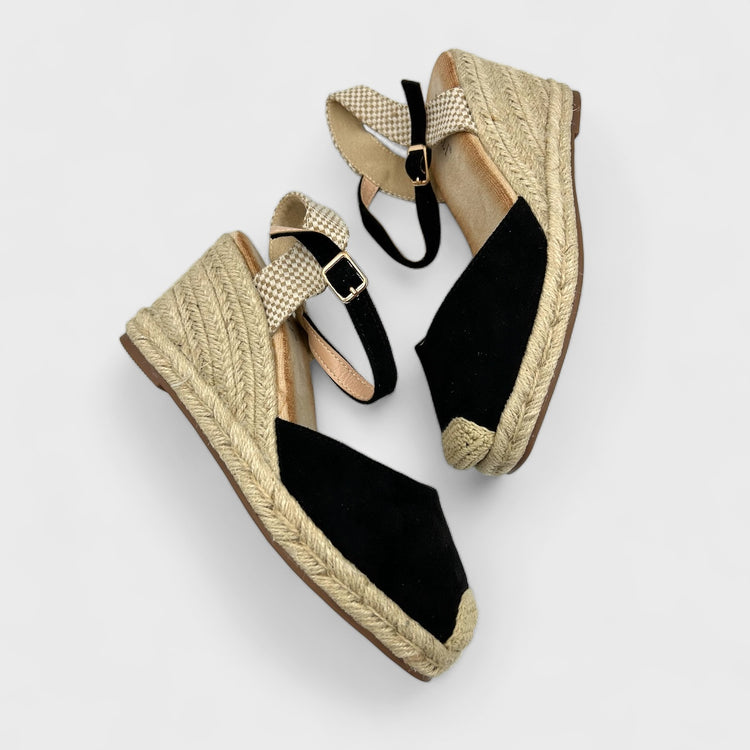 PANTOFI CAROLINA NEGRI