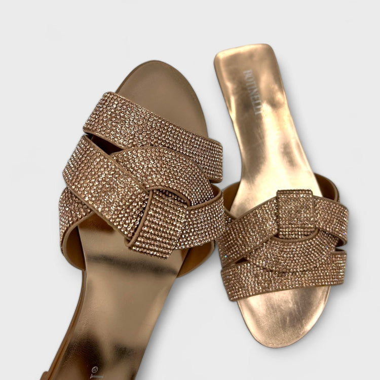 PAPUCI STATEMENT CHAMPAGNE