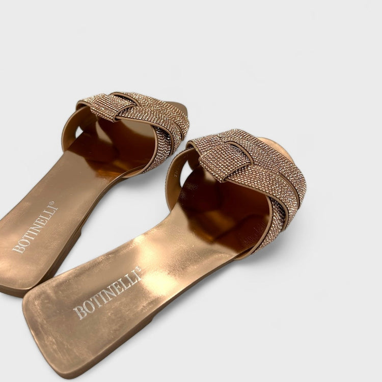 PAPUCI STATEMENT CHAMPAGNE