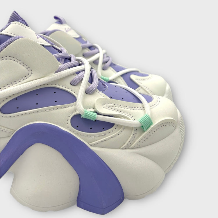 SNEAKERS GAME MOV